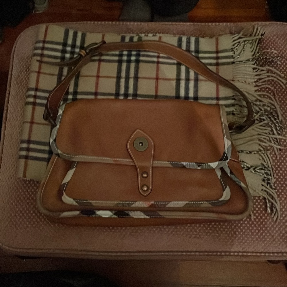 Burberry Women’s Handbag
